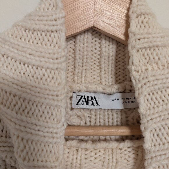Zara Cable Knit Turtleneck Sweater - Picture 5 of 7